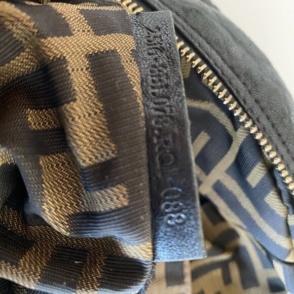 FENDI BABY SPY BAG BLACK - Picture 11 of 14
